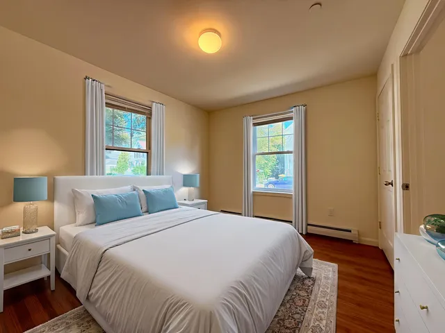 $2,050 | 12 Leonard Street, Unit D, Rochester, NH 03867