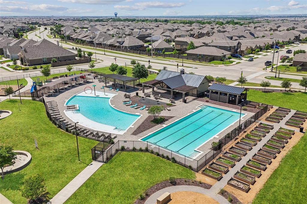 5933 Rostherne Drive Aubrey, TX 76227 - Photo 32 of 35