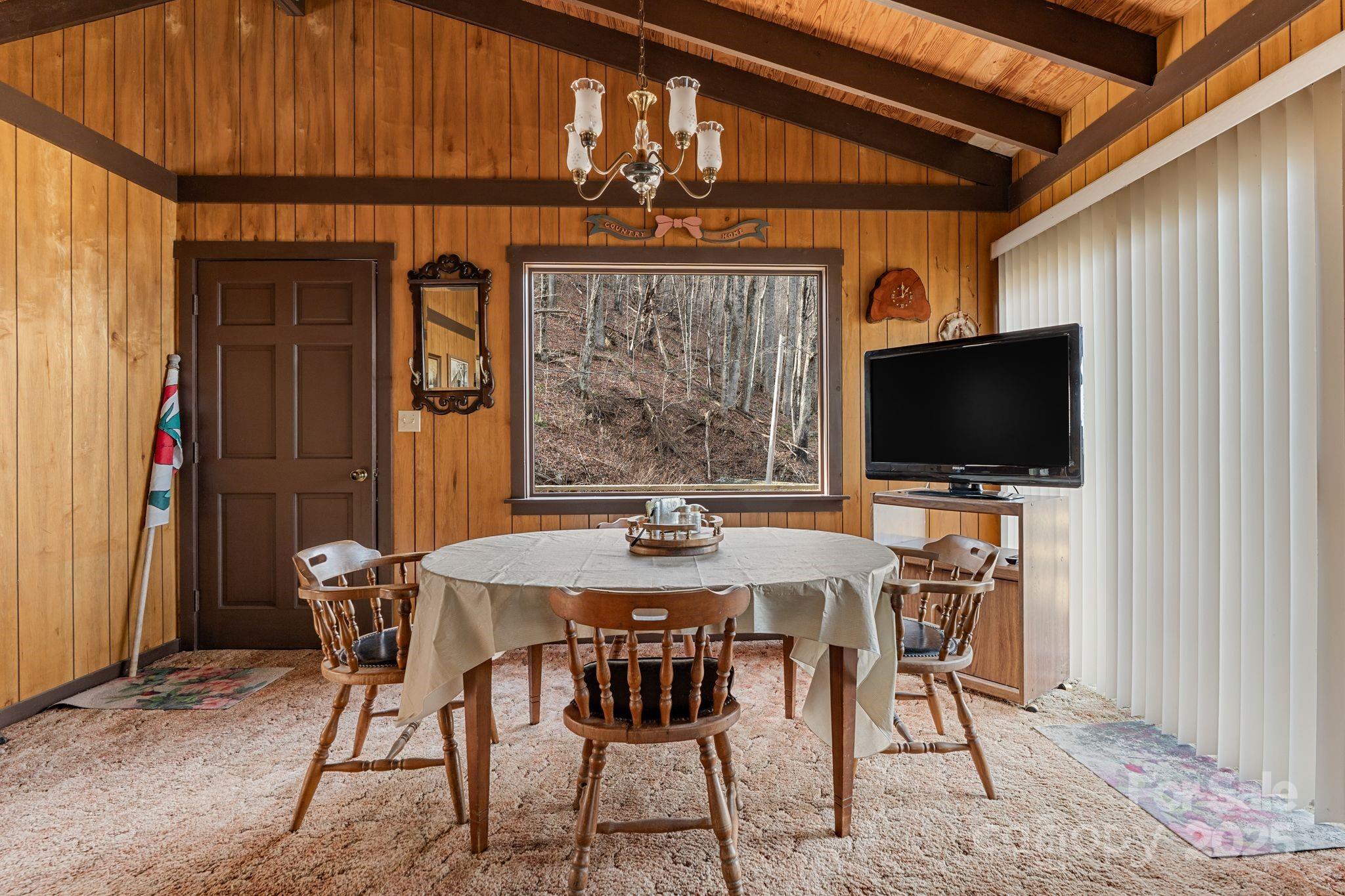 2650 Secluded Valley Road Marshall, NC 28753 - Photo 10 of 36 Gallery Image 10