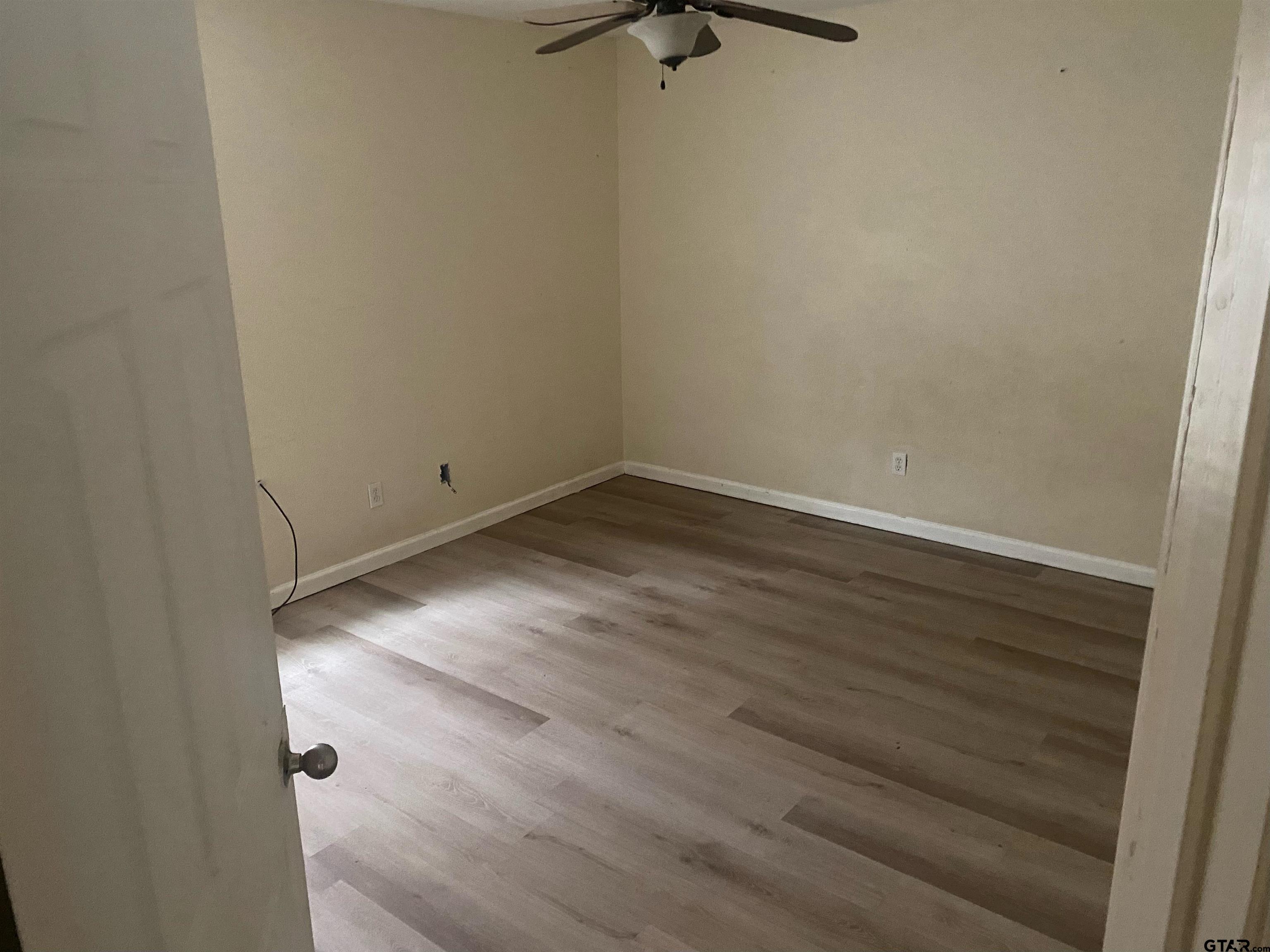 717 West Morris Street Tyler, TX 75702 - Photo 14 of 18 a view of a small space