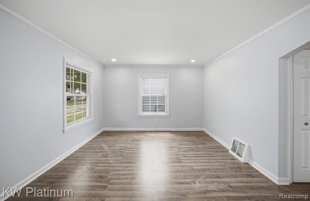 23809 Normandy Avenue Eastpointe, MI 48021 - Photo 26 of 29
