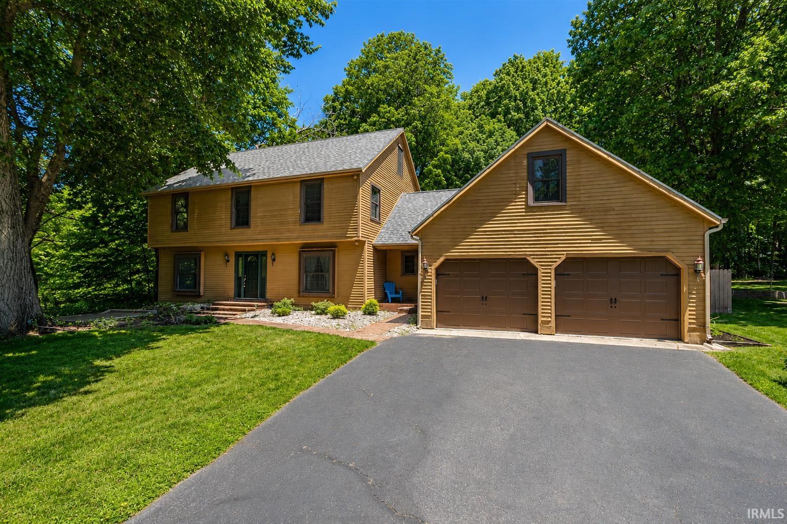 2012 Robb Road Warsaw, IN 46580 - Photo 2 of 42