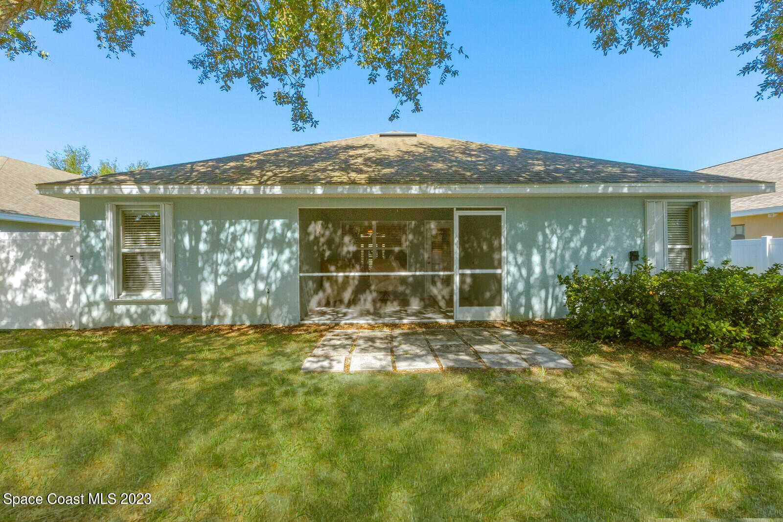 1569 Oconner Avenue Melbourne, FL 32940 - Photo 26 of 37 a view of a house with a garden