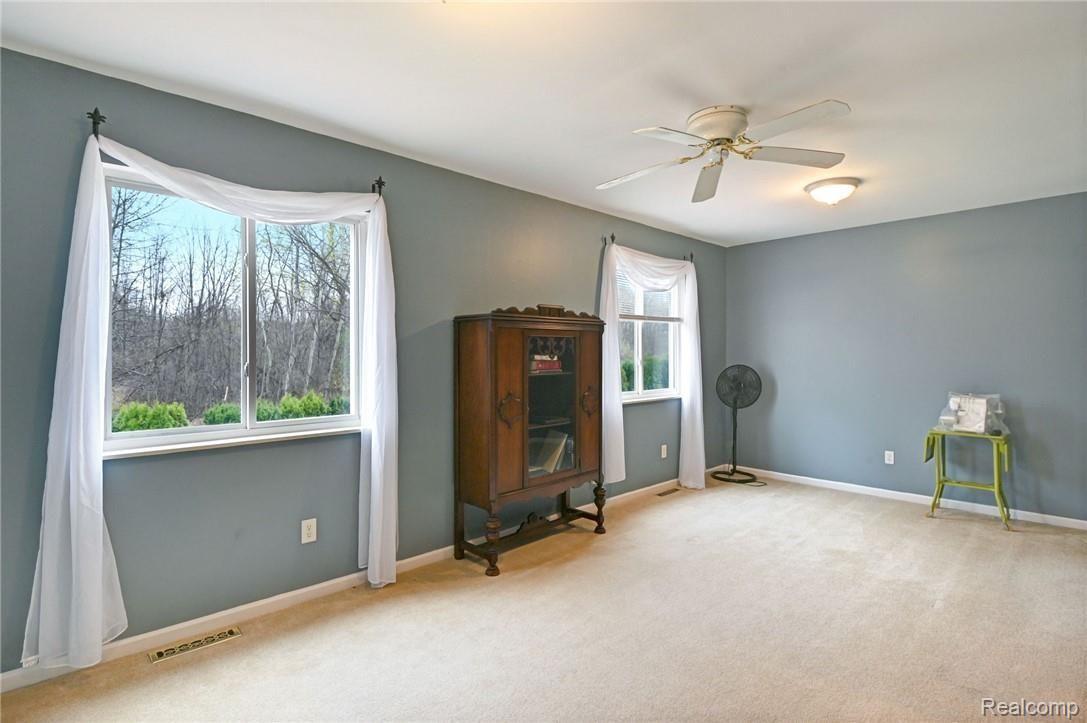 7126 Lobdell Road Linden, MI 48451 - Photo 18 of 30 CNG_3690_1_2.jpg