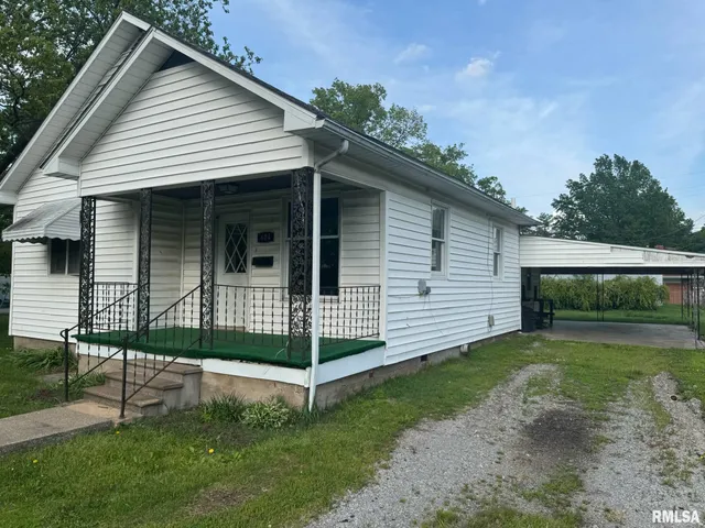 $60,000 | 604 South 23rd Street, Herrin, IL 62948