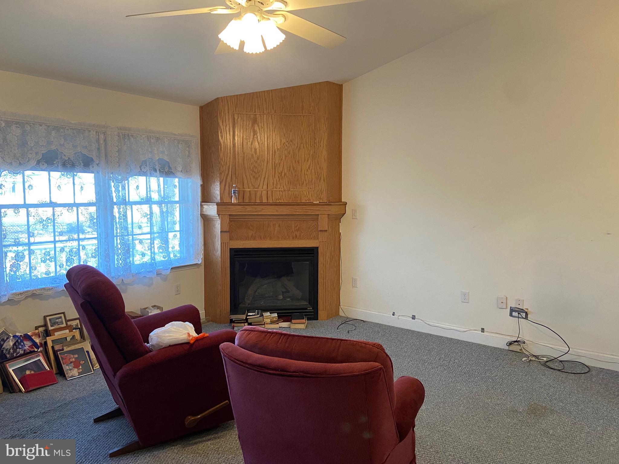 22123 Hackney Circle Lincoln, DE 19960 - Photo 28 of 30 livingroom
