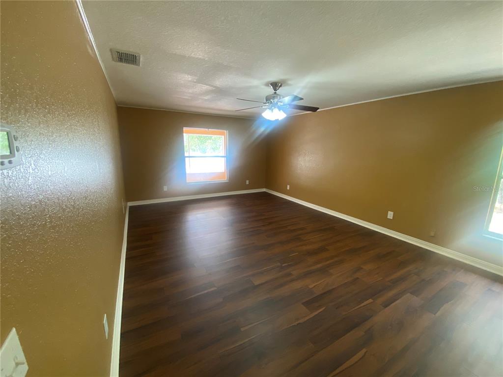 910 Walk In Water Road Lake Wales, FL 33898 - Photo 15 of 29 MASTER BR