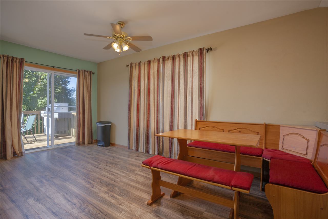 519 Pembroke Road Southwest Poplar Grove, IL 61065 - Photo 5 of 25 a living room with furniture and a window