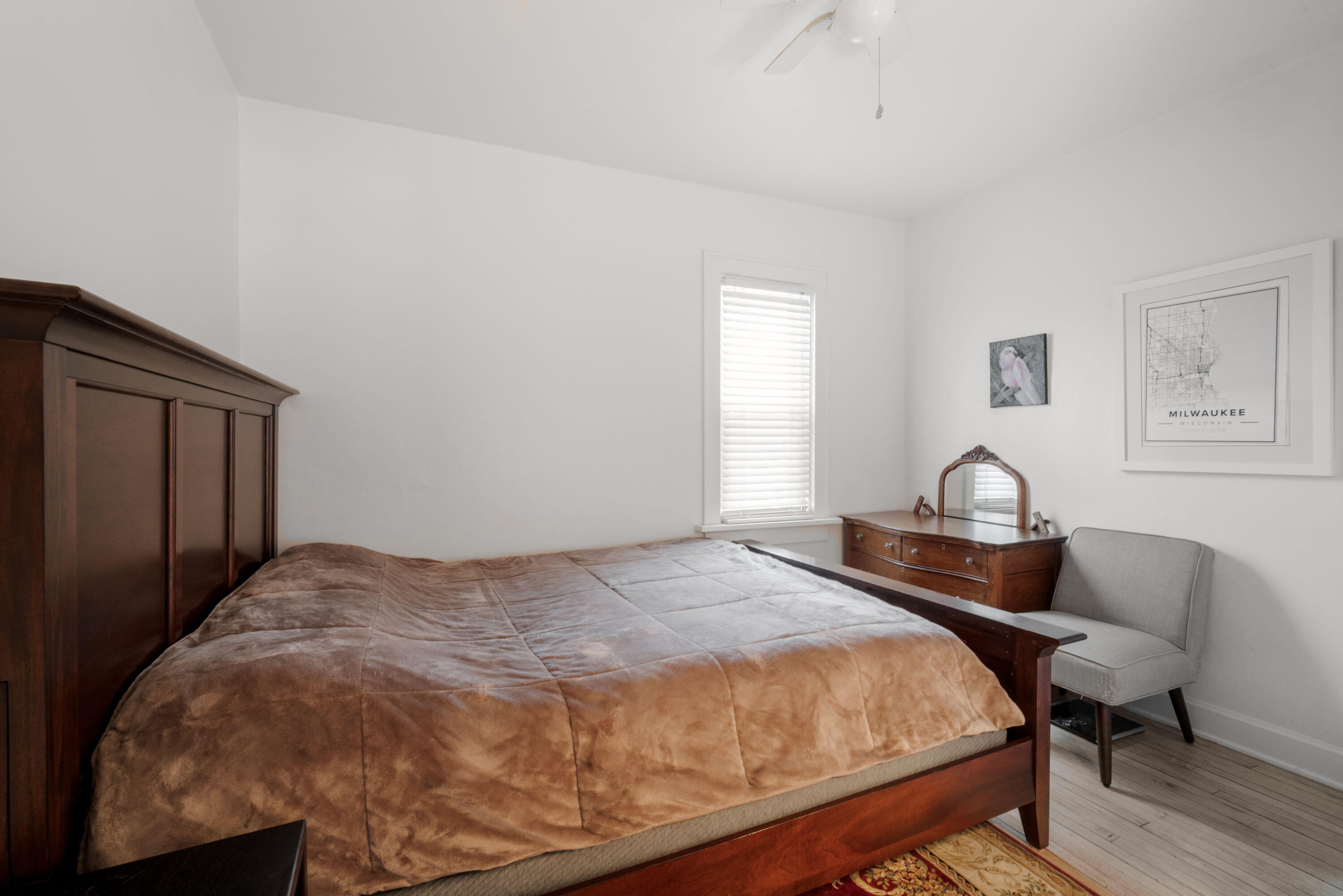 3236 South 97th Street Milwaukee, WI 53227 - Photo 16 of 34 15_imgDSC06230