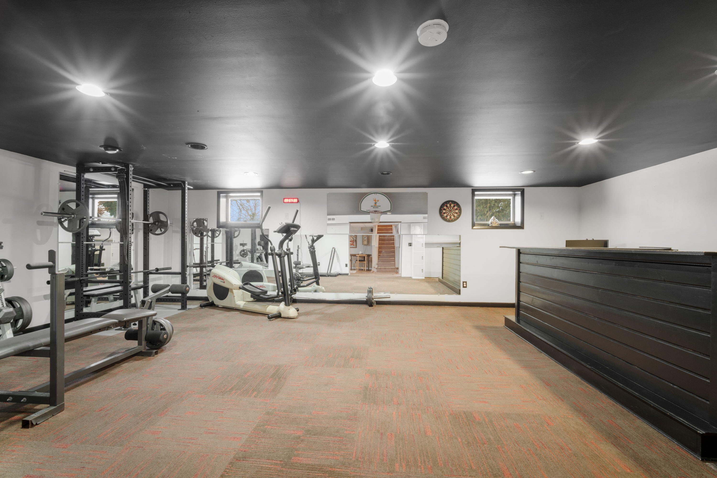 3236 South 97th Street Milwaukee, WI 53227 - Photo 20 of 34 19_imgDSC06135