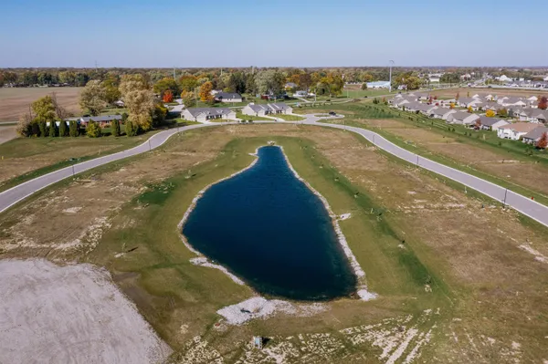 $2,440 | 3211 West Bartlett Drive, New Haven, IN 46774