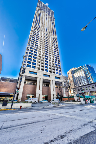 1030 North State Street, Unit 20D Chicago, IL 60610 - Photo 1 of 22