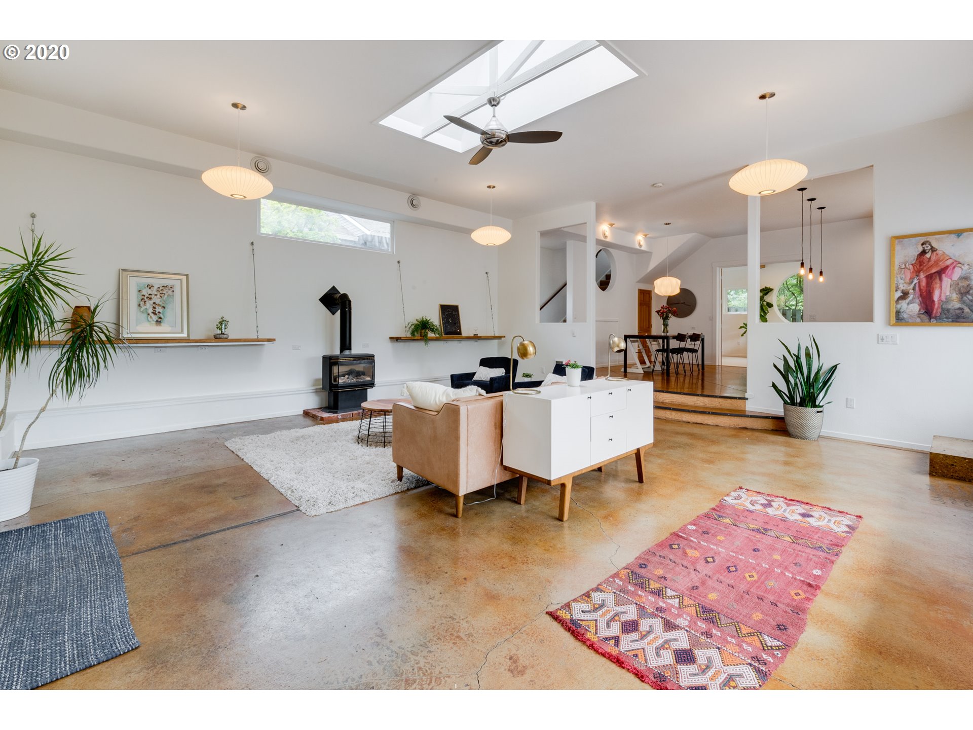 5530 Southwest Cameron Road Portland, OR 97221 - Photo 5 of 32 Gallery Image 5