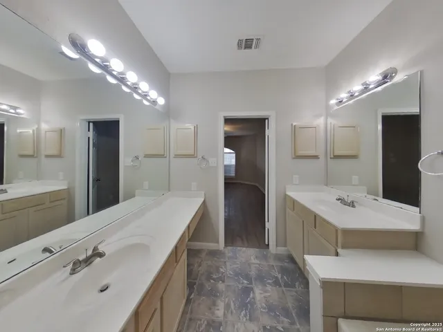 $1,859 | 12430 Canyon Court, San Antonio, TX 78247