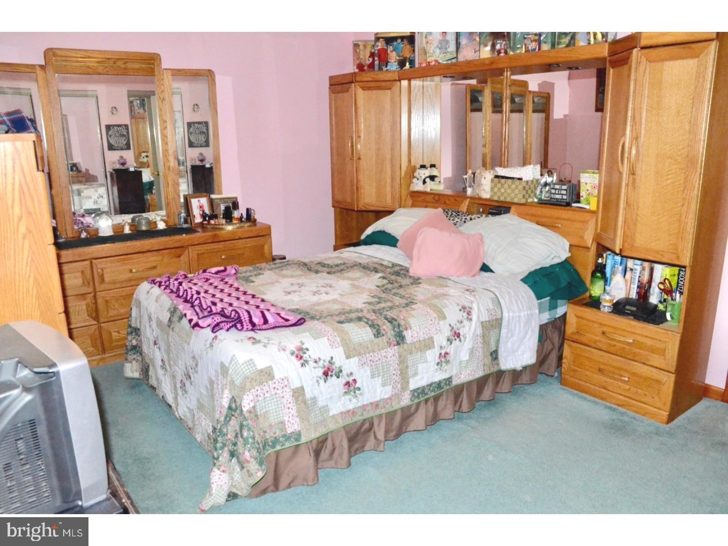 18 Ridgewood Road Gibbsboro, NJ 08026 - Photo 13 of 23