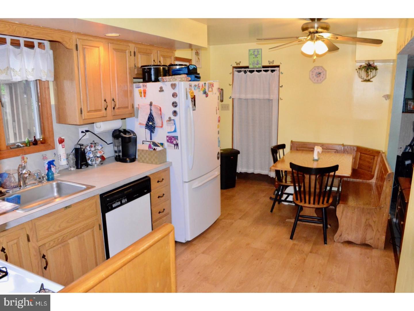 18 Ridgewood Road Gibbsboro, NJ 08026 - Photo 3 of 23