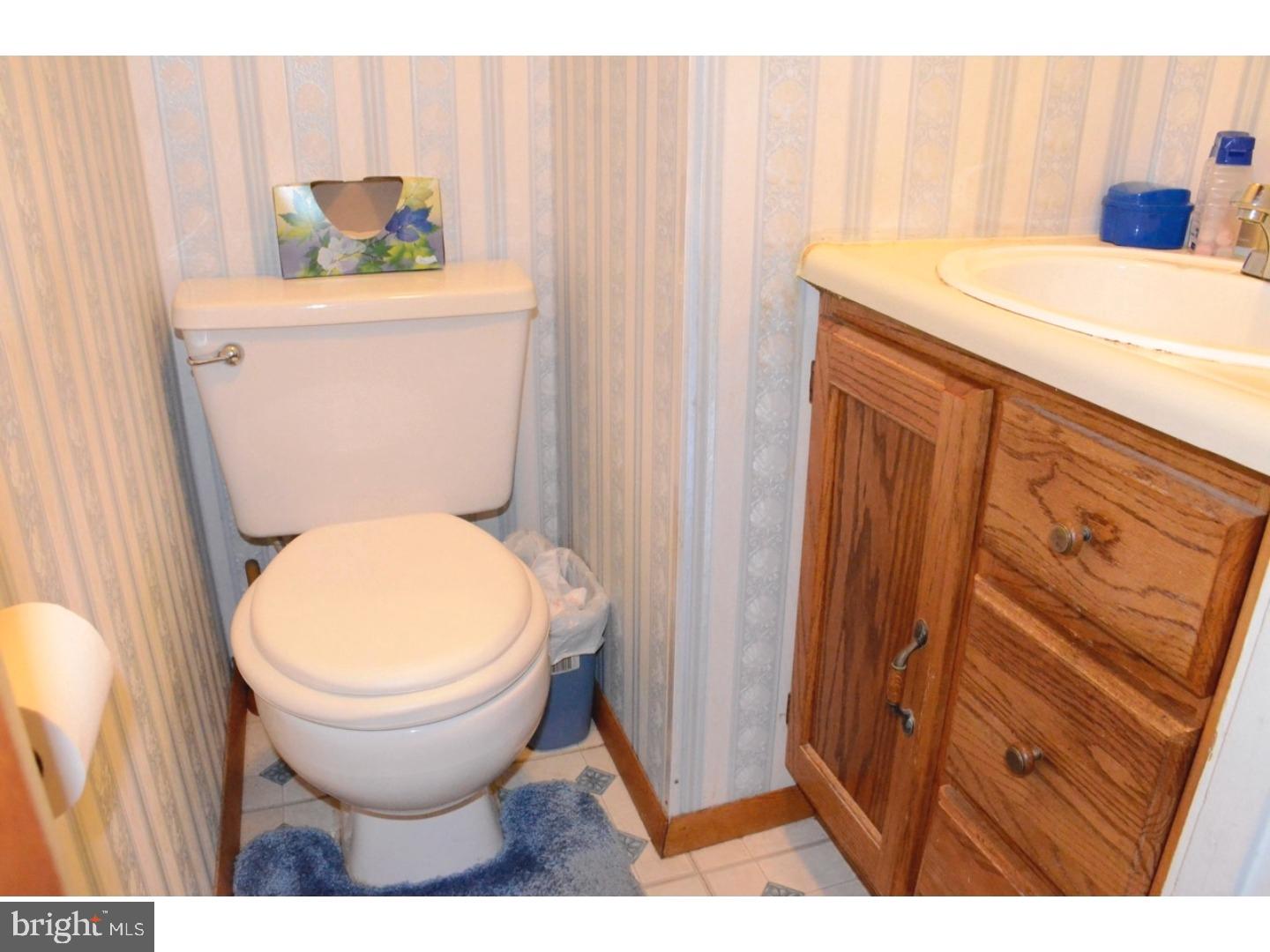 18 Ridgewood Road Gibbsboro, NJ 08026 - Photo 10 of 23