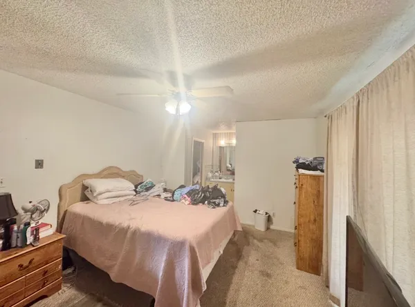 $189,000 | 206 Loesch Drive, Elgin, TX 78621