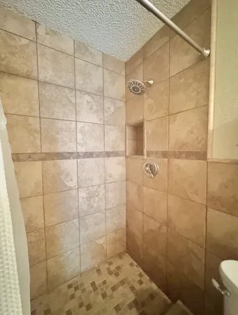 $189,000 | 206 Loesch Drive, Elgin, TX 78621