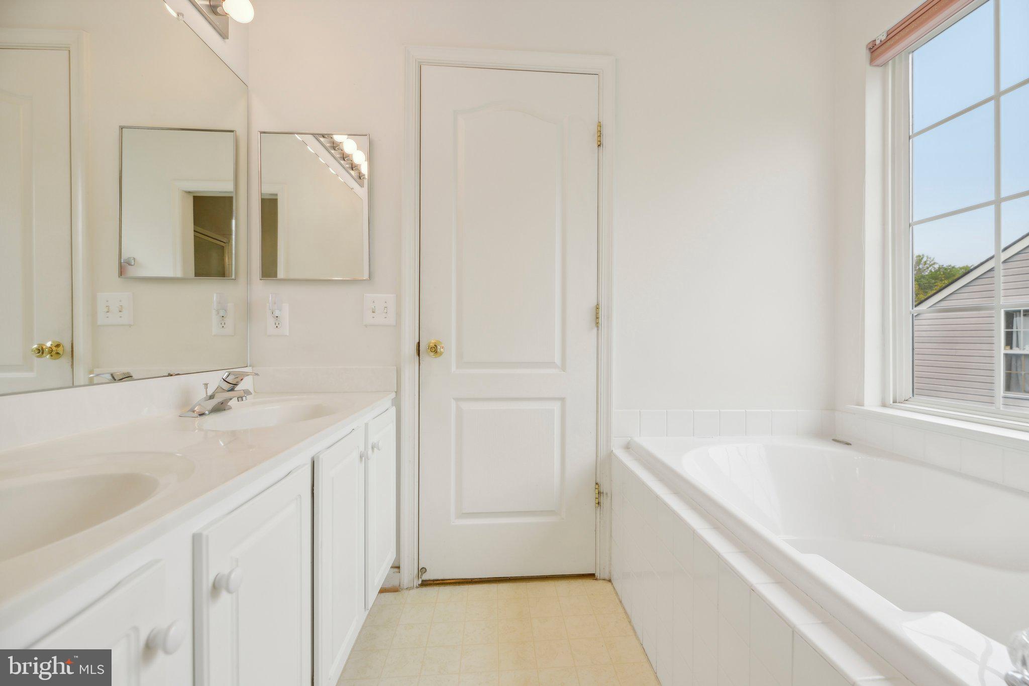 3445 Prince Edward Drive White Plains, MD 20695 - Photo 36 of 50