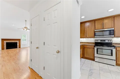 $225,000 | 352 Teal Court, Roswell, GA 30076
