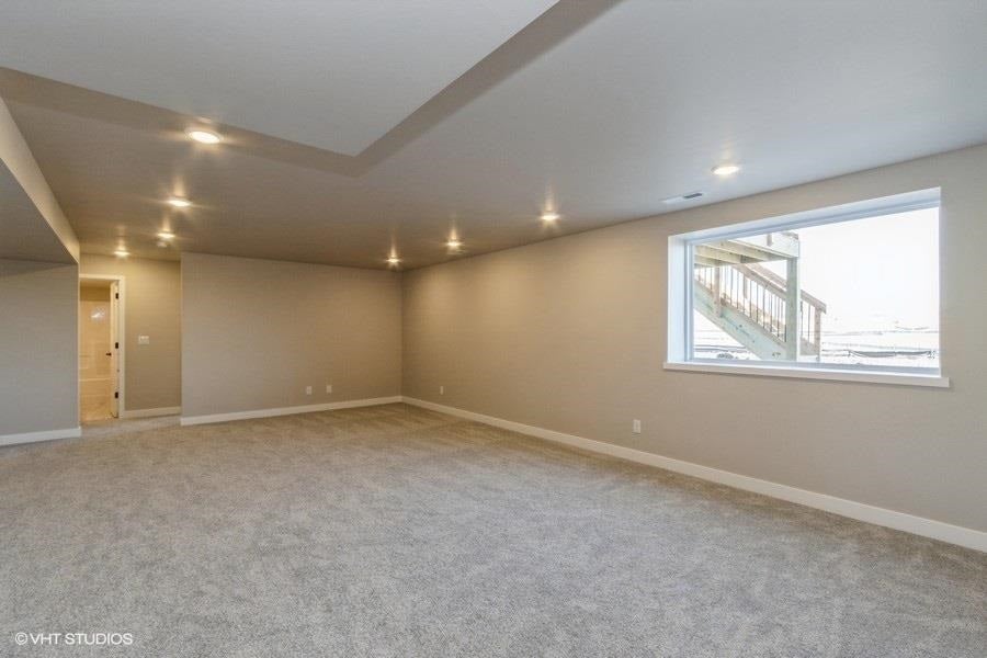 1022 High Rdg Trail Solon, IA 52333 - Photo 28 of 41 Gallery Image 28