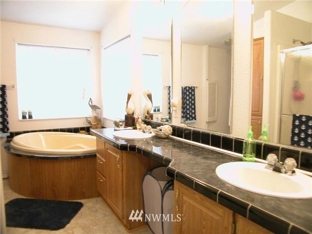 60 Lewis Road West Seabeck, WA 98380 - Photo 6 of 6 Gallery Image 6