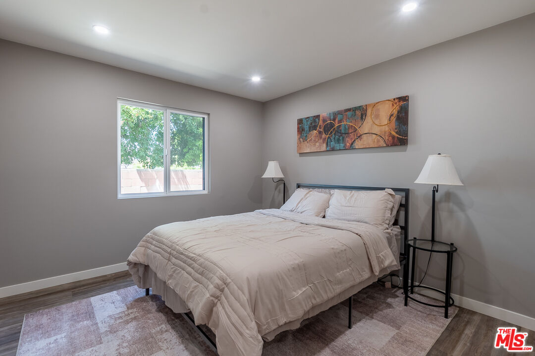 20456 Strathern Street Winnetka, CA 91306 - Photo 32 of 37