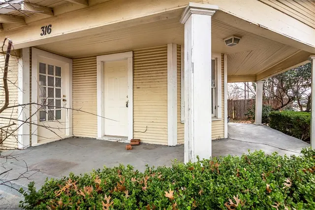 $1,595 | 316 West Avenue A, Garland, TX 75040