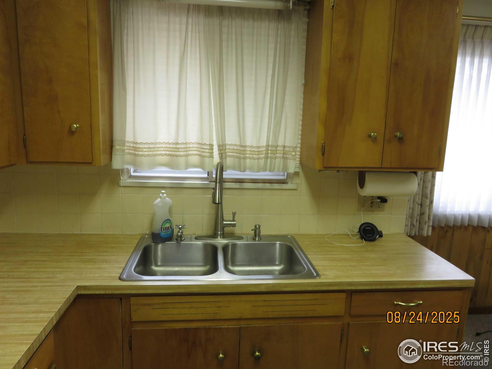 425 35th Ave Court Greeley, CO 80634 - Photo 9 of 36