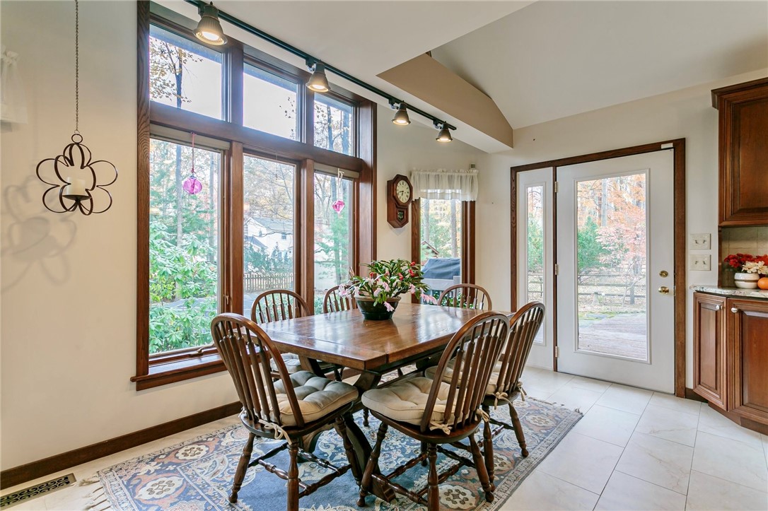 20 Fairfield Drive Perinton, NY 14450 - Photo 11 of 49