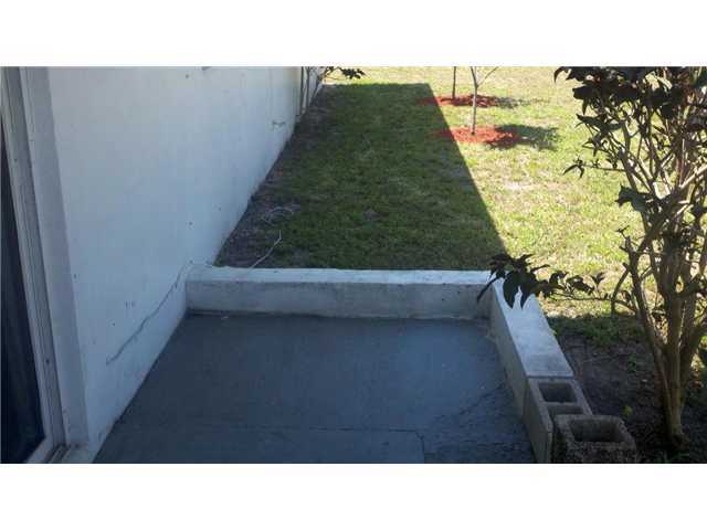 286 Mentone Road Boynton Beach, FL 33435 - Photo 2 of 7 Additional Photo