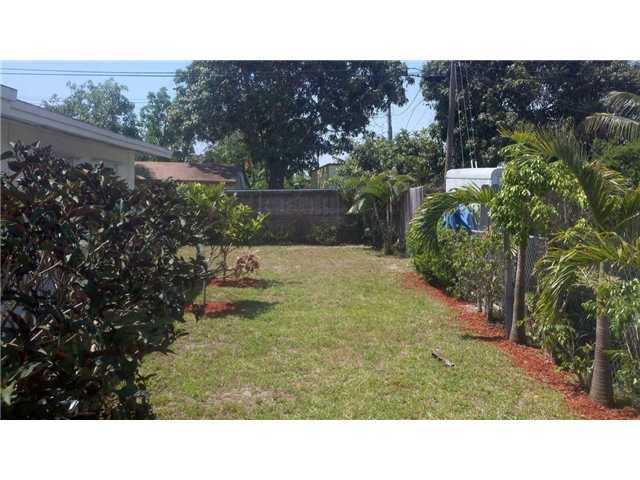 286 Mentone Road Boynton Beach, FL 33435 - Photo 3 of 7 Additional Photo