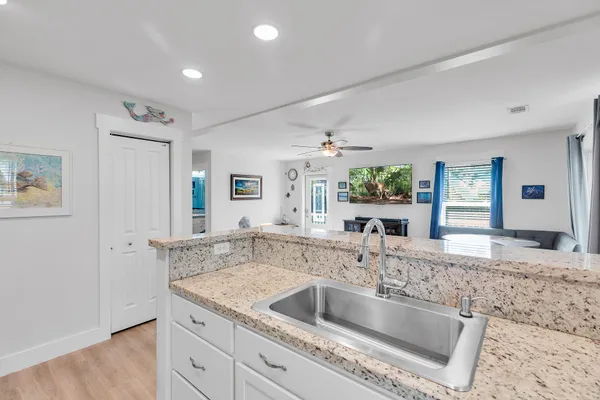 $950,000 | 29175 Aster Lane, Big Pine Key, FL 33043