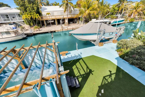 $950,000 | 29175 Aster Lane, Big Pine Key, FL 33043