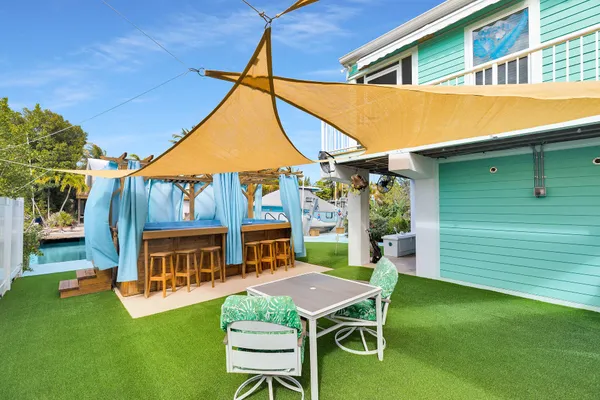 $950,000 | 29175 Aster Lane, Big Pine Key, FL 33043