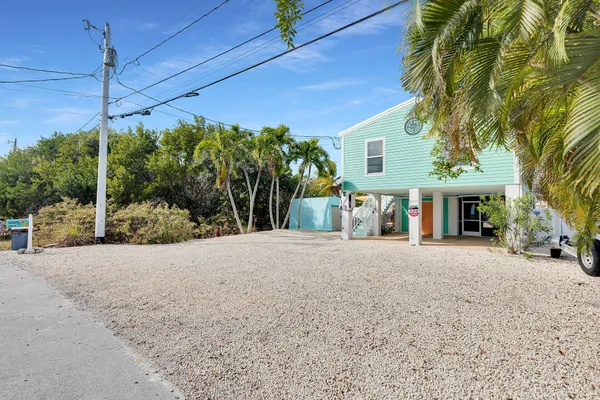 $950,000 | 29175 Aster Lane, Big Pine Key, FL 33043