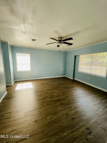 $144,000 | 233 Colonial Drive, Jackson, MS 39204