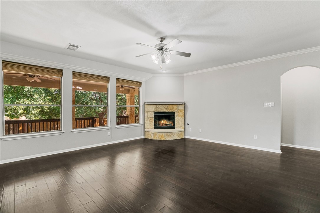925 Cavalry Ride Trail Austin, TX 78732 - Photo 11 of 26 Gallery Image 11