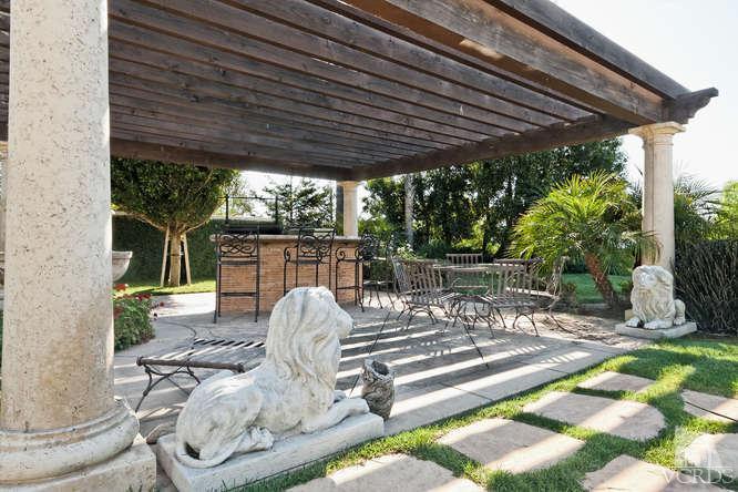 430 Sereno Place Camarillo, CA 93010 - Photo 32 of 33 a patio view with patio