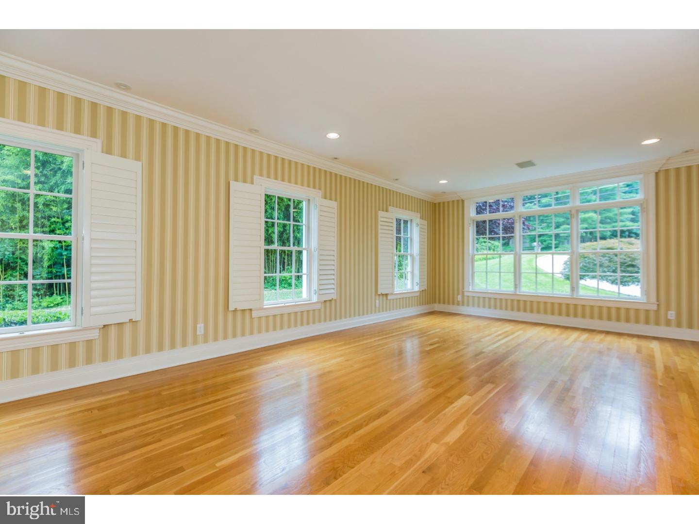 271 Edgerstoune Road Princeton, NJ 08540 - Photo 5 of 25 Living Room