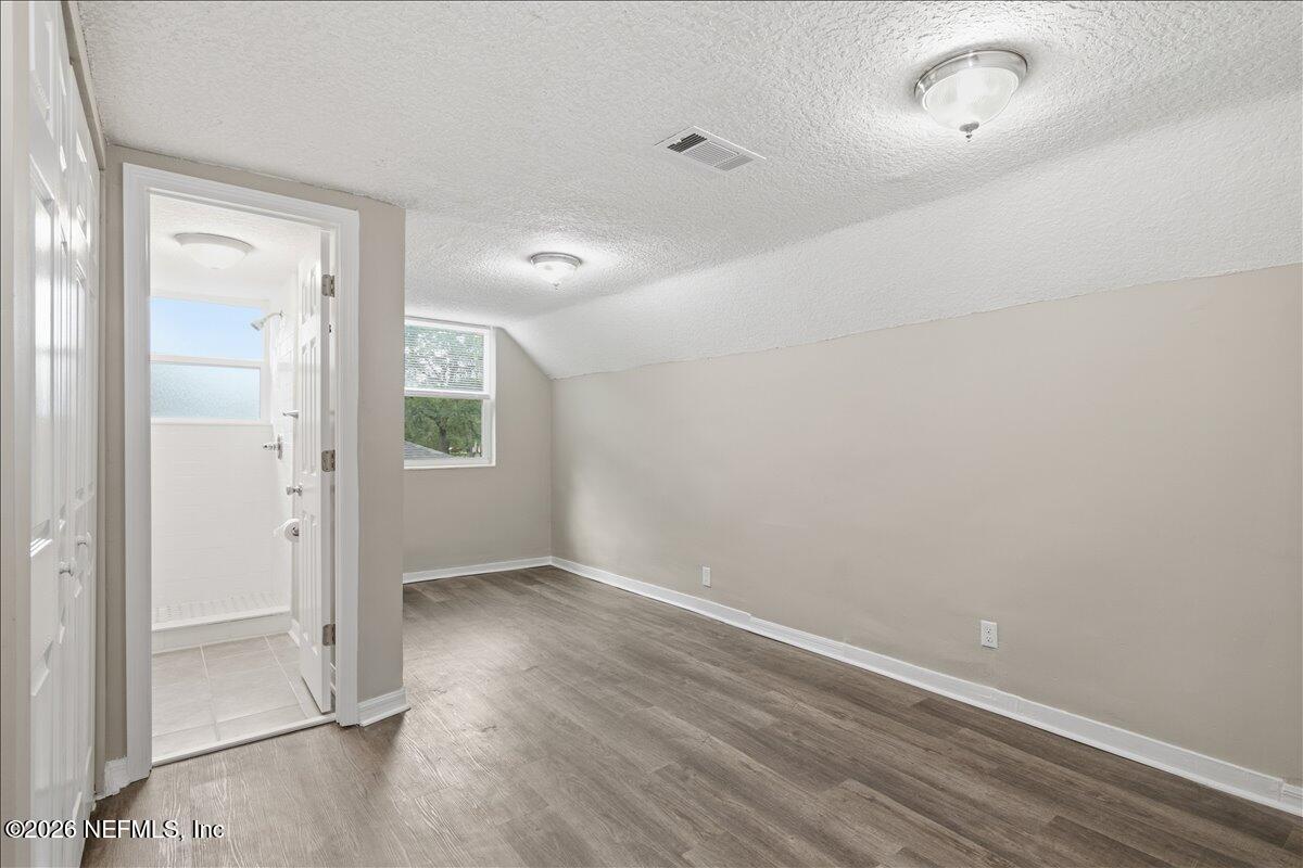 4135 Hudnall Road Jacksonville, FL 32207 - Photo 24 of 33 25-460A2406