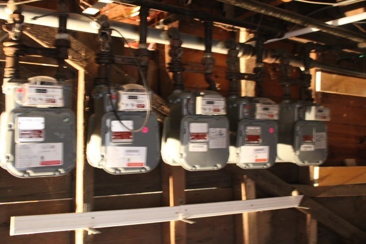 13 1/2 Cleveland Street Gloucester, MA 01930 - Photo 27 of 31