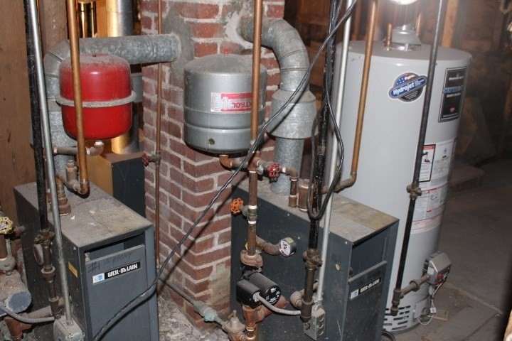 13 1/2 Cleveland Street Gloucester, MA 01930 - Photo 29 of 31