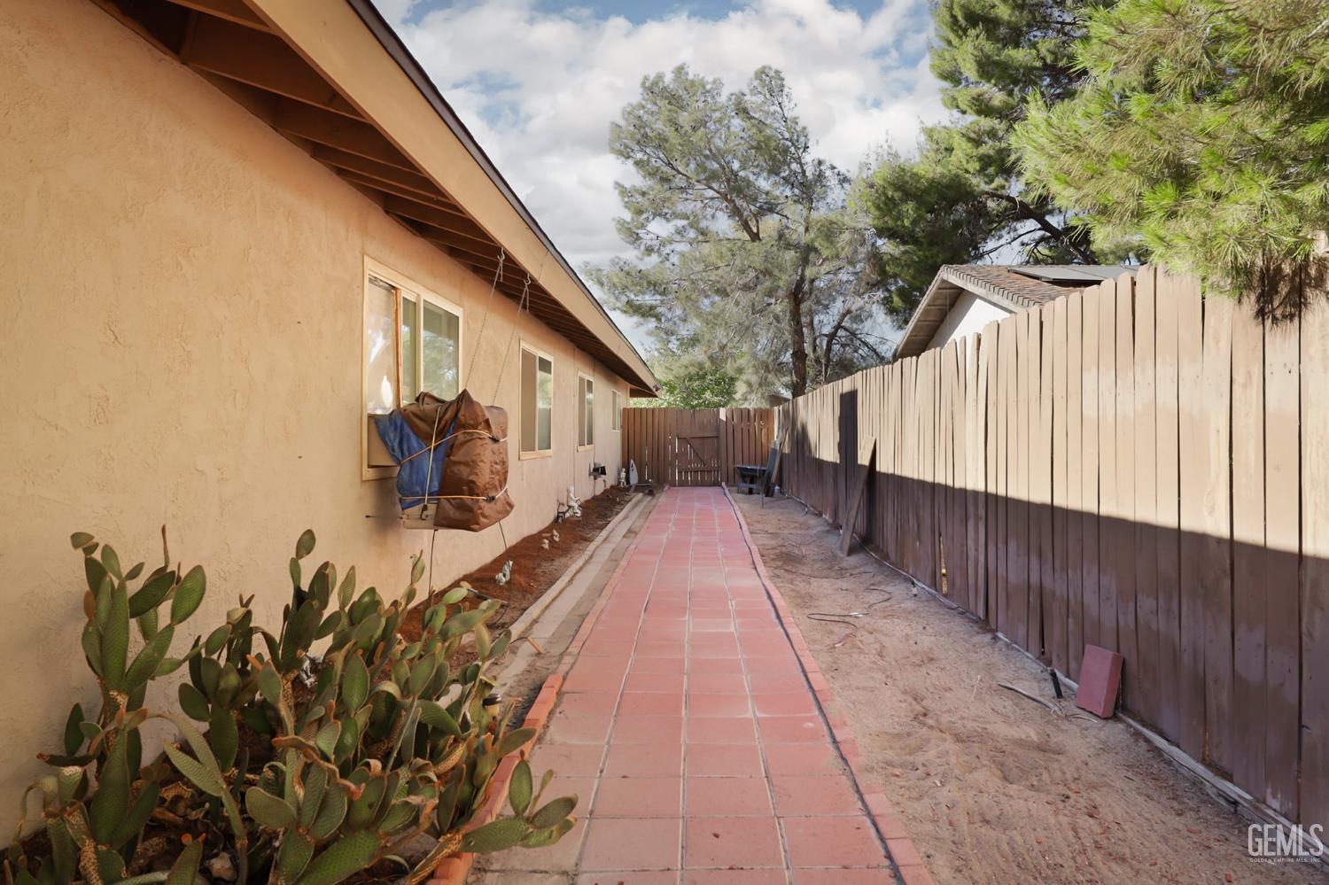 Undisclosed Address Ridgecrest, CA 93555 - Photo 29 of 33 Gallery Image 29