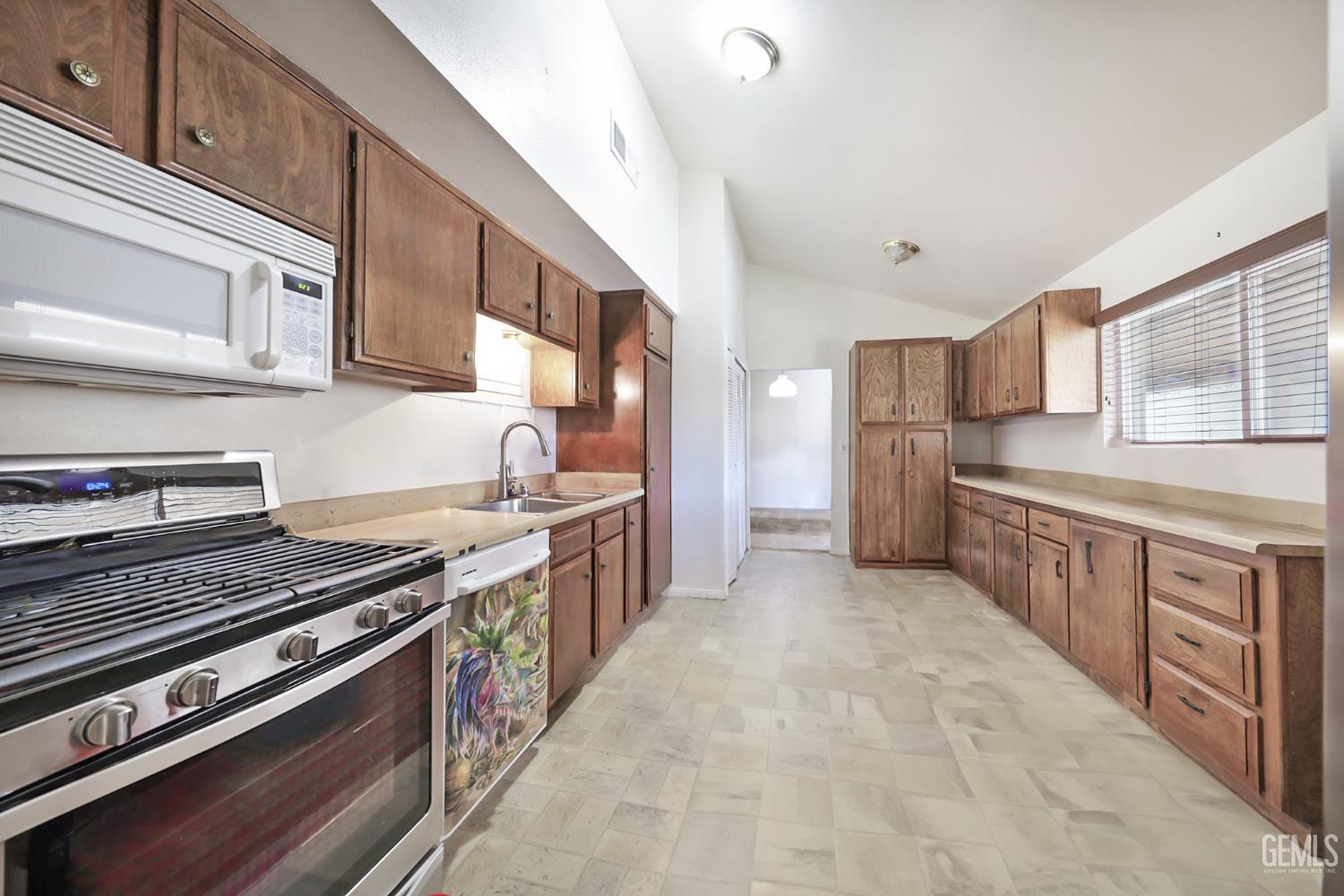 Undisclosed Address Ridgecrest, CA 93555 - Photo 9 of 33 Gallery Image 9