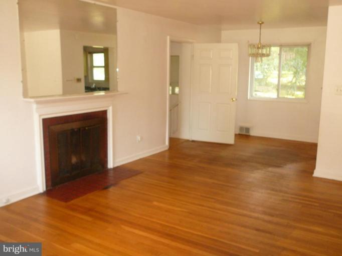 7023 Strathmore Street Falls Church, VA 22042 - Photo 2 of 5 Living Room
