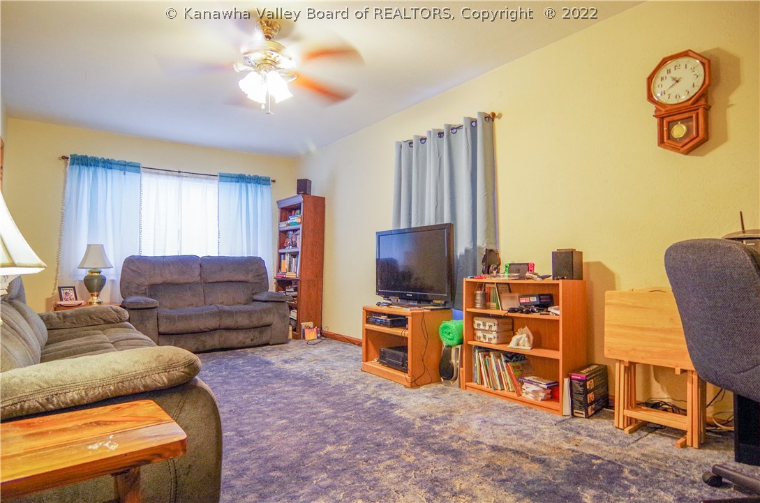 503 Abney Street St. Albans, WV 25177 - Photo 4 of 18 Gallery Image 4