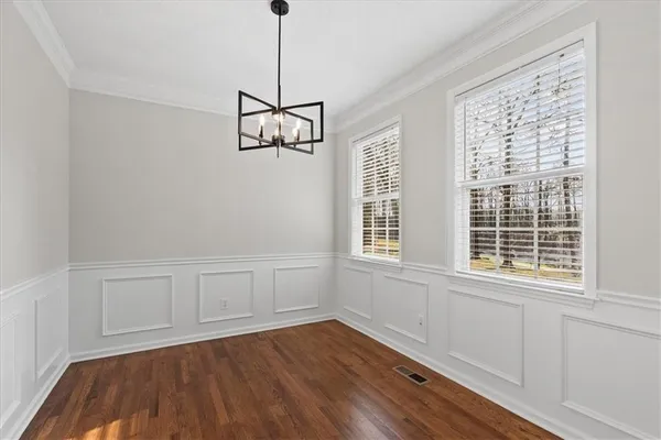 $352,900 | 261 Langston Drive Northeast, Calhoun, GA 30701