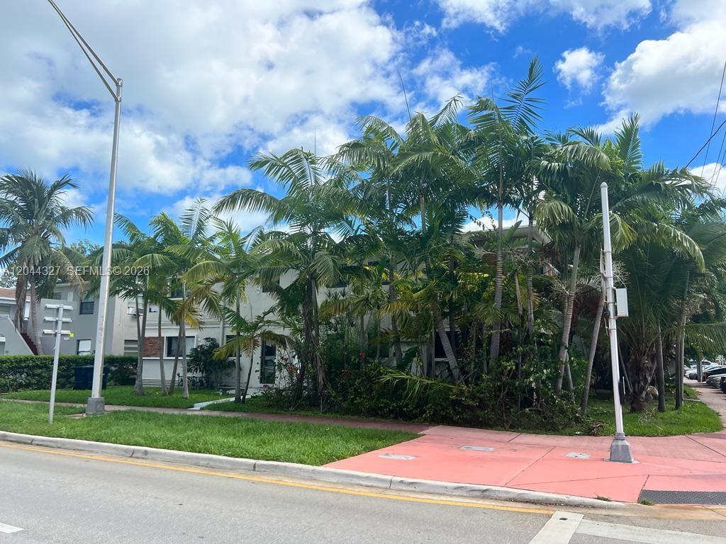 7035 Rue Granville, Unit 3 Miami Beach, FL 33141 - Photo 7 of 7